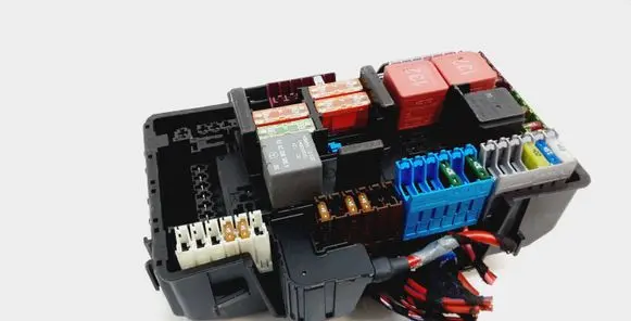 Mercedes-Benz GLC X253 C253 Fuse module A0005456300 A0005456700
