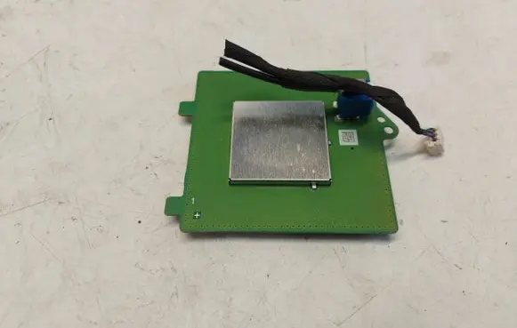 Tesla Model Y Aerial antenna amplifier 1079734-00-C-JLK01