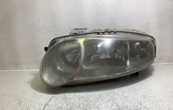 Alfa Romeo 147 Headlight/headlamp