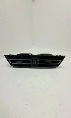 Porsche Macan (95B) Dash center air vent grill 95B819110