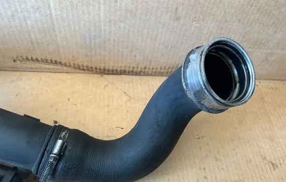 Mercedes-Benz E W211 Intercooler hose/pipe A2115280308