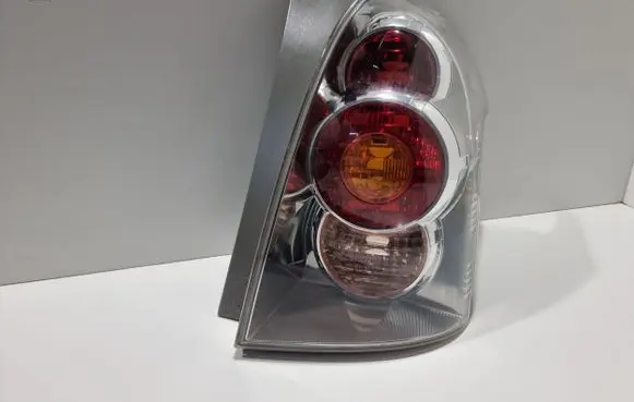 Toyota Corolla Verso AR10 Rear/tail lights