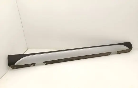 BMW X1 E84 Sill 2990600