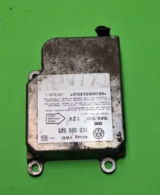 Skoda Octavia Mk1 (1U) Airbag control unit/module 1C0909605 30010208C 5WK43121
