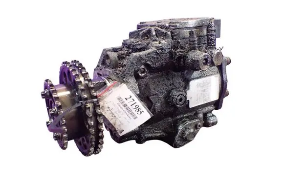 Opel Omega B1 Fuel injection high pressure pump 