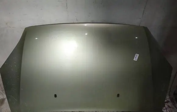 Ford Focus C-MAX Engine bonnet/hood geltonas