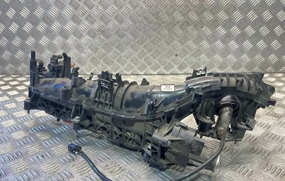 BMW X3 F25 Intake manifold 8513655