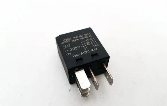 Volkswagen Phaeton Other relay 7m0951253c 95vw10k705ea