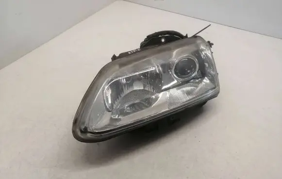 Renault Espace III Headlight/headlamp 73775396 01084581