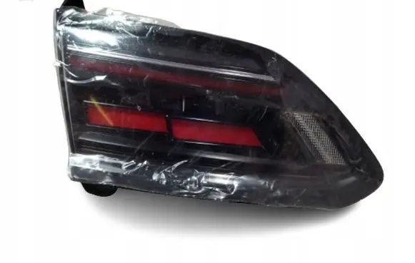 Volkswagen Arteon Tailgate rear/tail lights 3G8945307AG