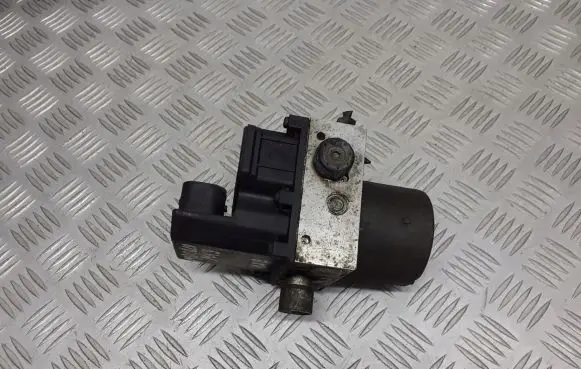 Ford Mondeo Mk III ABS Pump