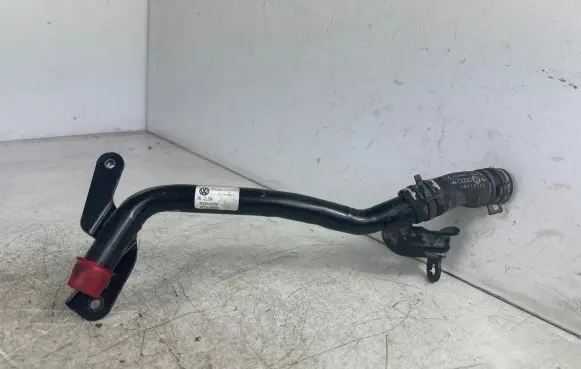 Volkswagen Transporter - Caravelle T6 Engine coolant pipe/hose 04L121034 04L121036