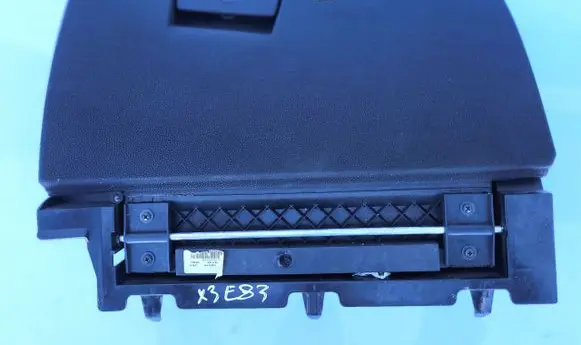 BMW X3 E83 Other center console (tunnel) element 