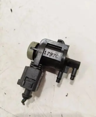 Volkswagen Golf V Turbo solenoid valve 1K0906283A