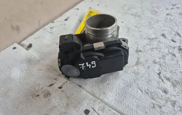 Opel Astra K Electric throttle body valve 12671379AA