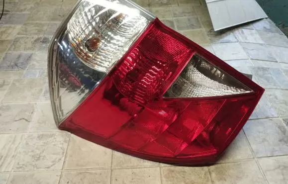 Honda FR-V Rear/tail lights