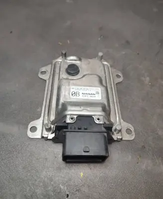 Nissan Pulsar Gearbox control unit/module 0260002987