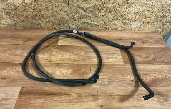 Opel Insignia A Headlight washer hose/pipe 13227354