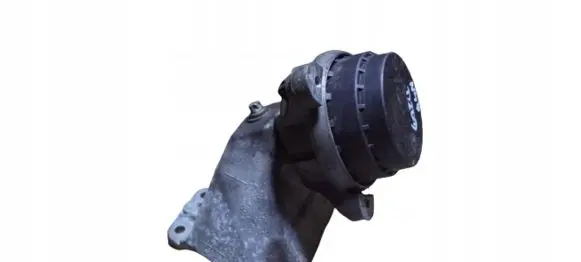 BMW 5 F10 F11 Engine mount bracket 6785602