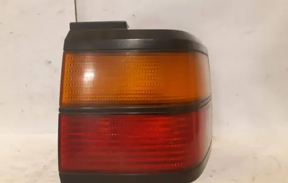 Volkswagen PASSAT B3 Rear/tail lights 357945112