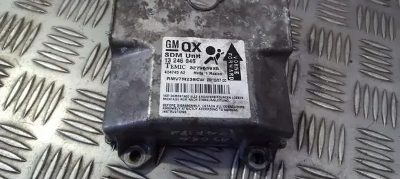 Opel Zafira B Airbag control unit/module 13246046 327963935