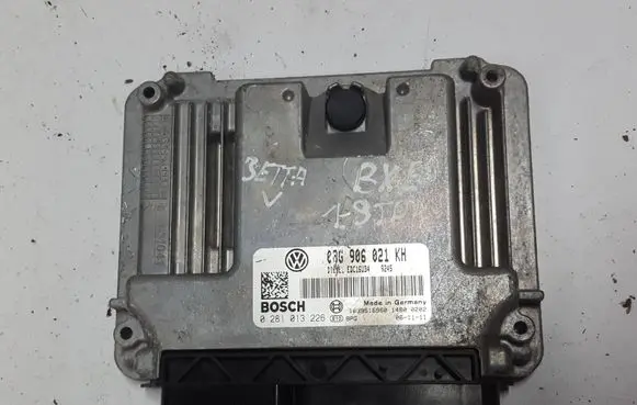 Volkswagen Jetta V Engine control unit/module 03G906021KHXAUTOPX 03G906021KH 0281013226