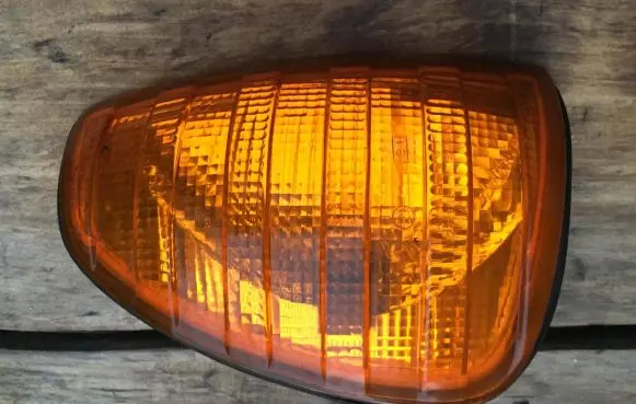 Mercedes-Benz W123 Front indicator light B0SCH