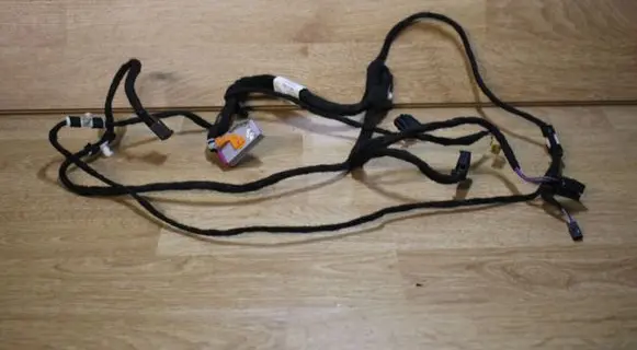 Audi A4 S4 B7 8E 8H Front door wiring loom 8E1971035DF