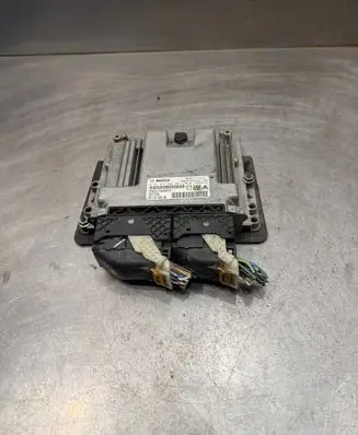 Citroen C4 Aircross Engine control unit/module 0281031864 9806460480 9813283980