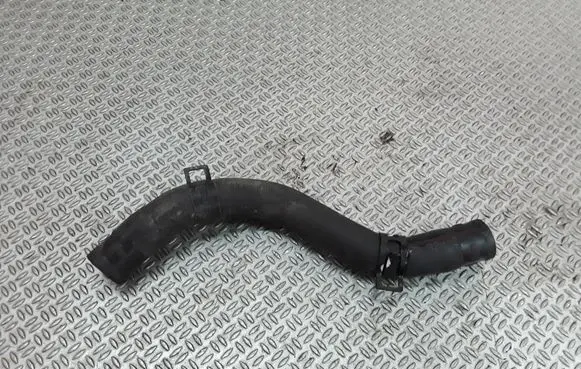 KIA Sorento Engine coolant pipe/hose