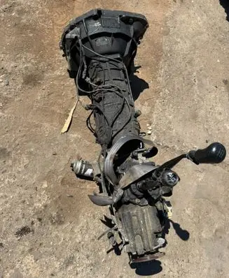 Mazda B2500 Manual 5 speed gearbox R51J0 TJT