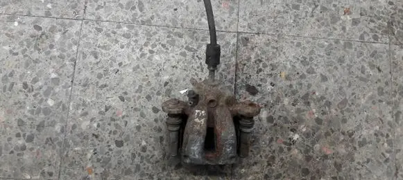 BMW 1 E81 E87 Rear brake caliper