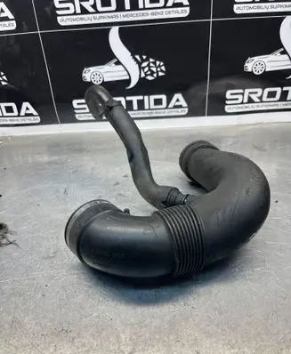 Mercedes-Benz C W203 Intercooler hose/pipe A6110940108