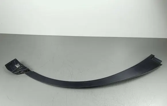 Honda CR-V Rear arch trim 744523B4