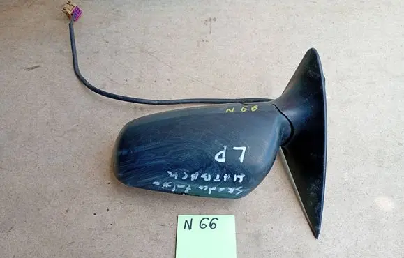 Skoda Fabia Mk1 (6Y) Front door electric wing mirror 56899998