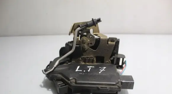 Audi A6 S6 C5 4B Rear door lock