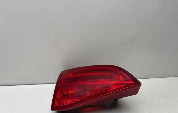 Audi A4 S4 B8 8K Tailgate rear/tail lights 8K9945093