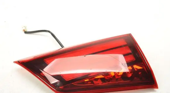 Mitsubishi Outlander Tailgate rear/tail lights