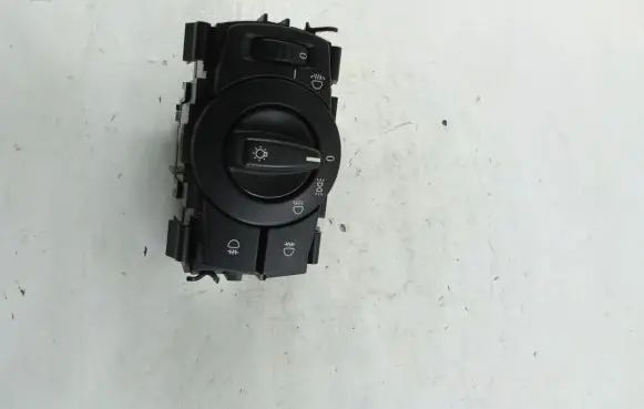 BMW 1 E82 E88 Light switch 6932789