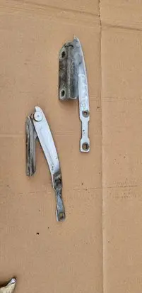 Dacia Duster Engine bonnet/hood hinges 131313