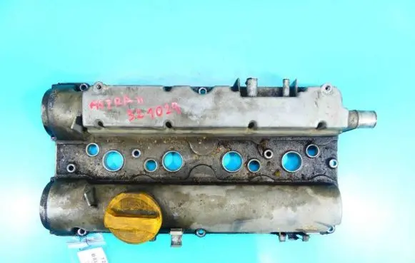 Rocker cam cover