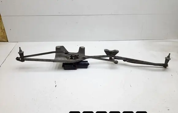 Front wiper linkage