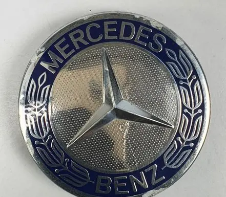 Mercedes-Benz A W176 Original wheel cap A1714000025