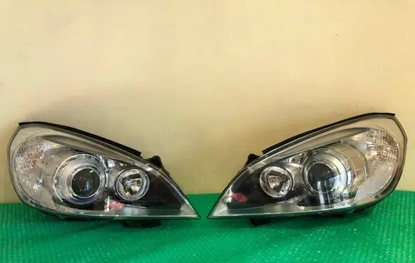 Volvo V60 Headlights/headlamps set 31299990 31299991 89905477