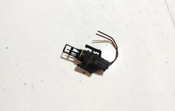 Mercedes-Benz E W212 Intake air temperature sensor 