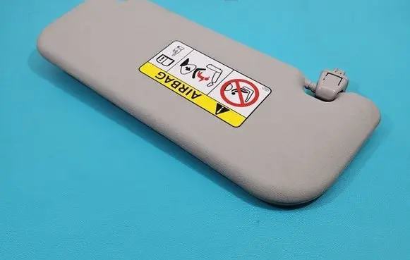 Sun visor