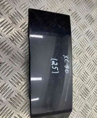 Volvo XC90 Rear/tail light trim molding 8620819