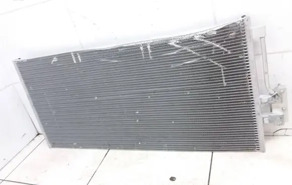 Polestar 2 A/C cooling radiator (condenser) 31686551