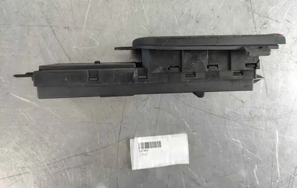 Maserati Quattroporte Electric window control switch 247993