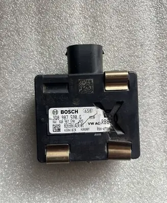 Audi Q3 F3 Distronic sensor radar 3Q0907590G